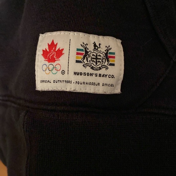 Black Canada Olympic Hoodie - Picture 4 of 5